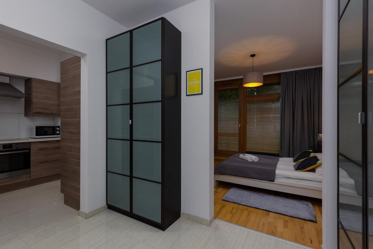 Kolejowa Apartments Warsaw By Noclegi Renters Eksteriør billede