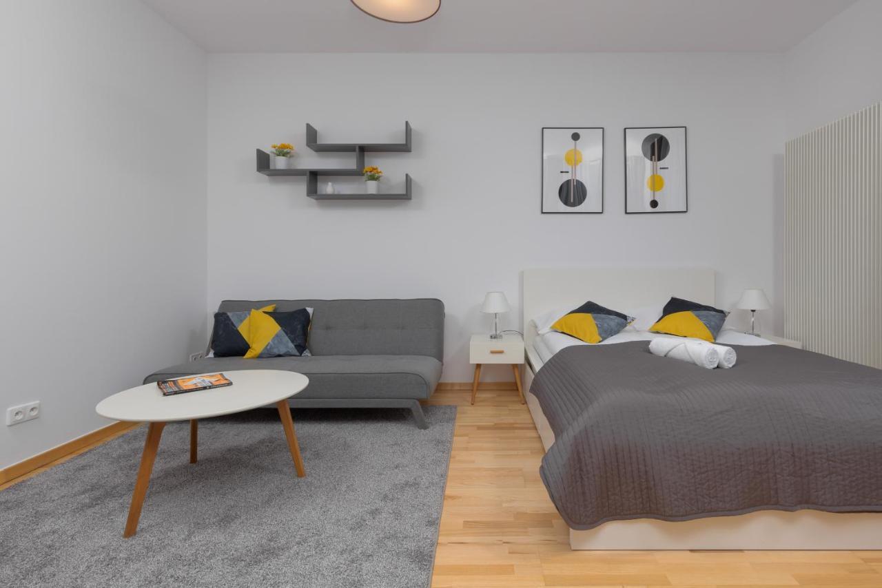 Kolejowa Apartments Warsaw By Noclegi Renters Eksteriør billede