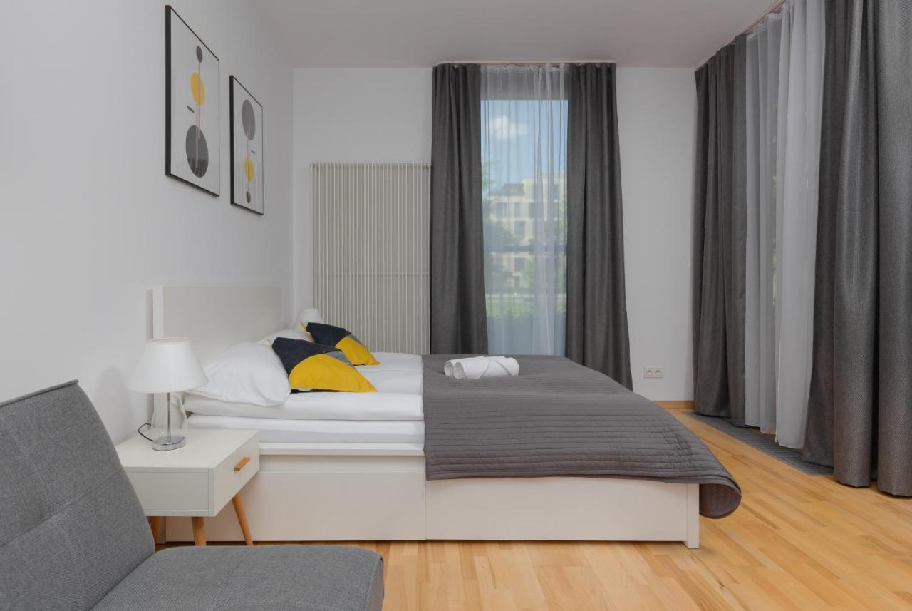 Kolejowa Apartments Warsaw By Noclegi Renters Eksteriør billede