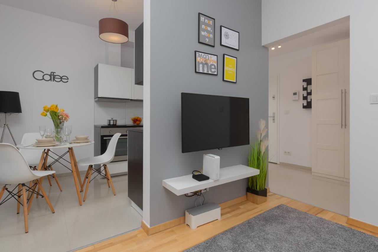 Kolejowa Apartments Warsaw By Noclegi Renters Eksteriør billede
